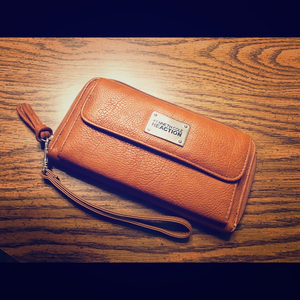 Kenneth Cole Reaction wallet